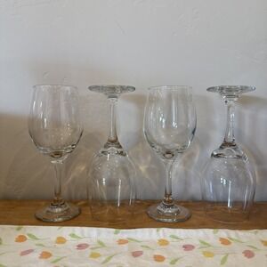 Libbey Classic White Wine Glasses 14 ounce Set of 4 Clear Party Dinnerware‎